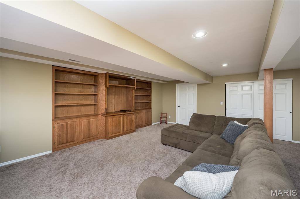 359 Villa Duschene Drive Property Photo 23