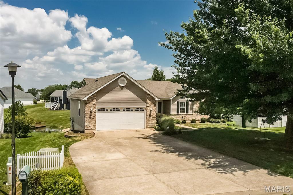 359 Villa Duschene Drive Property Photo 38