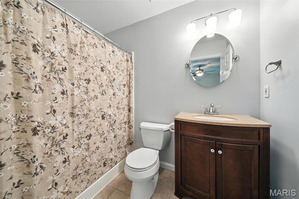 810 Ginger Wood Court Property Photo 10
