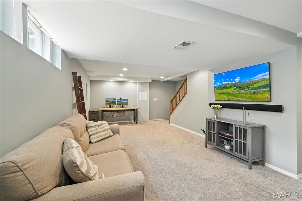 810 Ginger Wood Court Property Photo 16