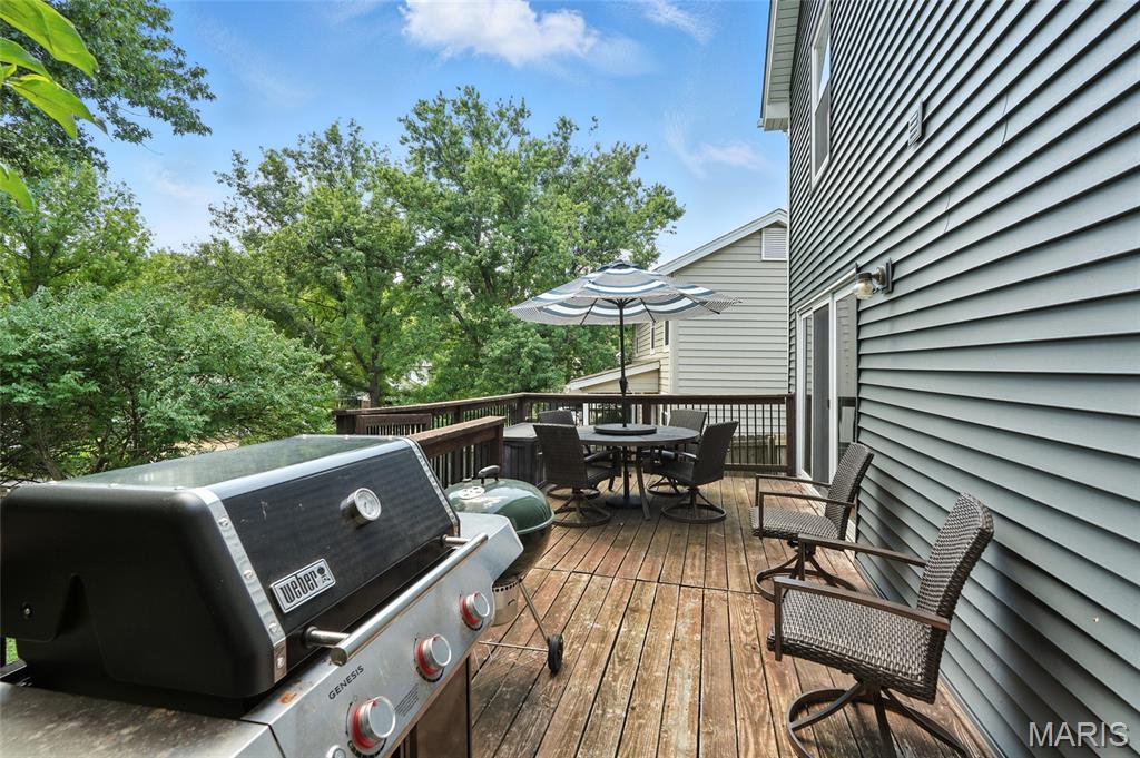 810 Ginger Wood Court Property Photo 19