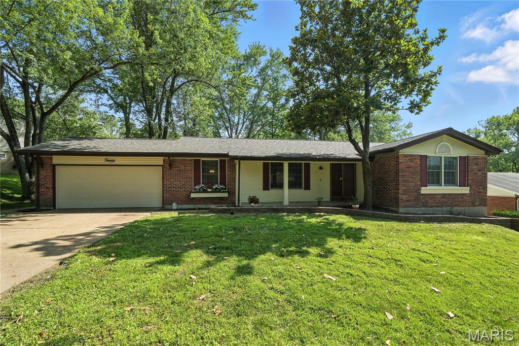 20 Hiddenbrook Drive Property Photo 1