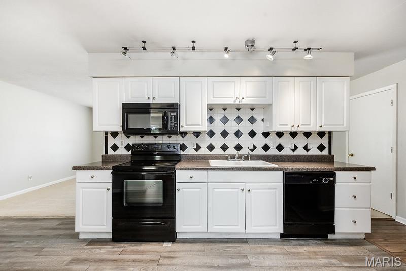 2313 College Property Photo 6