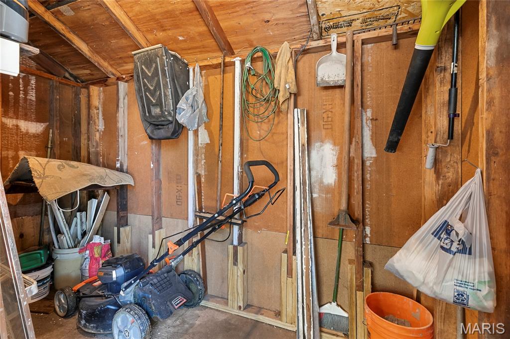 420 Echo Hill Drive Property Photo 25