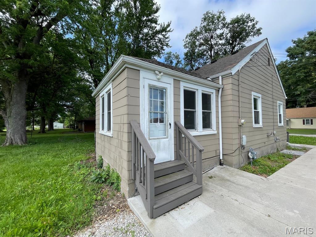 3062 Foote Street Property Photo 2