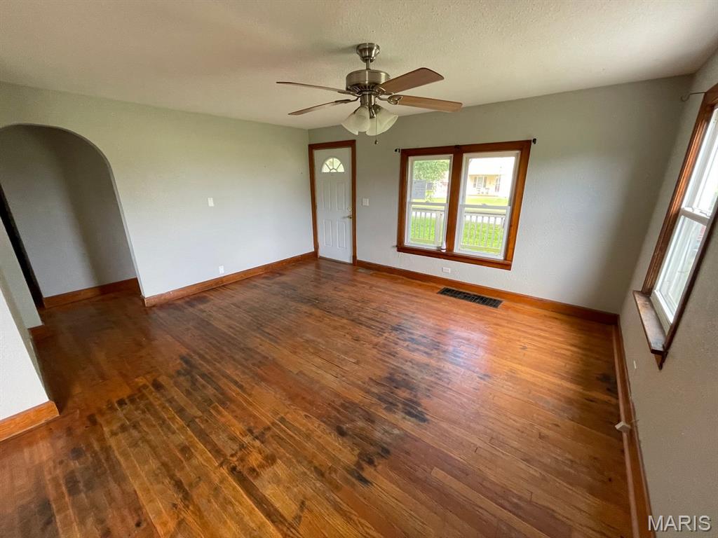 3062 Foote Street Property Photo 4