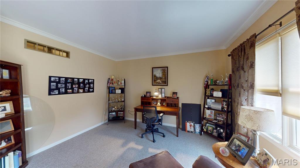 429 Westchester Property Photo 8