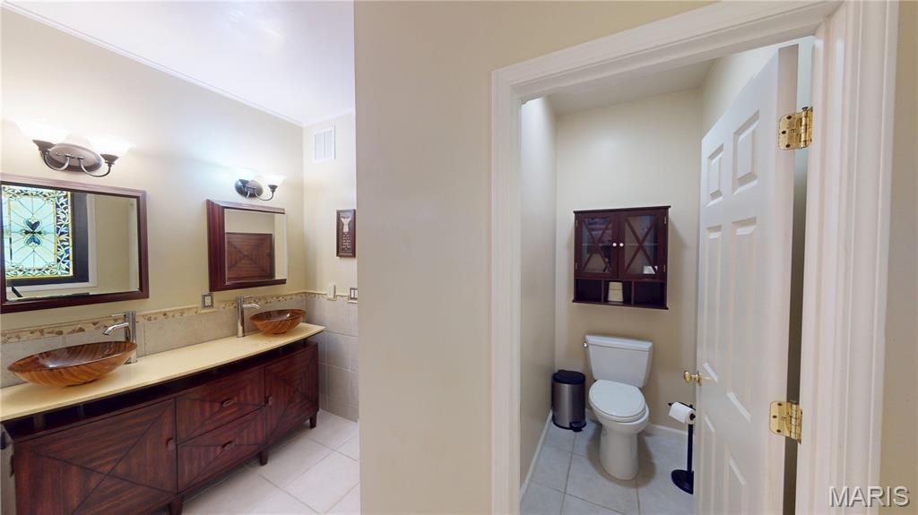 429 Westchester Property Photo 50