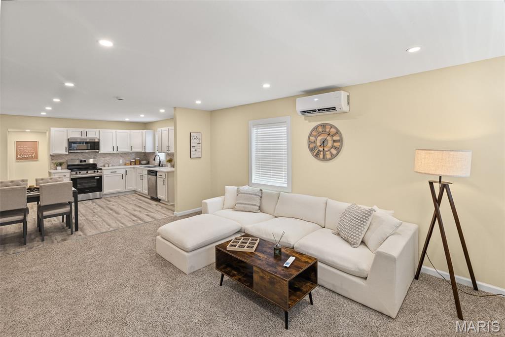 61 Eckhard Avenue Property Photo 11