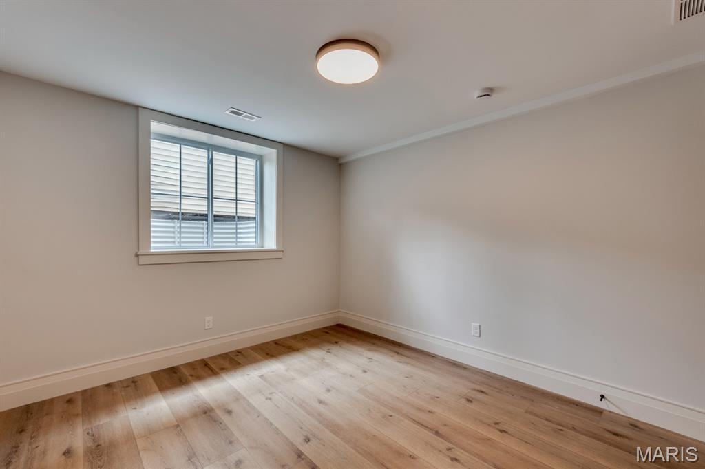 224 Oak Tree Drive Property Photo 41
