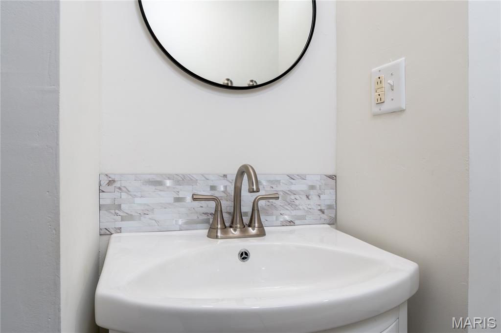 125 Kunze Drive Property Photo 17