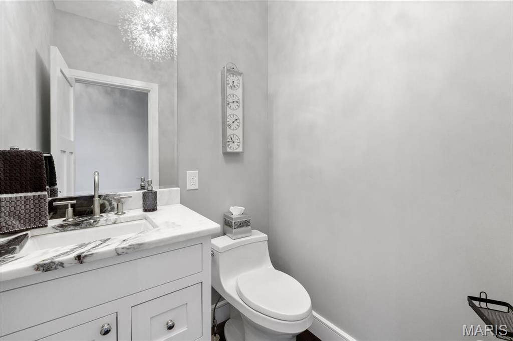 12429 Nicholas Lane Property Photo 11