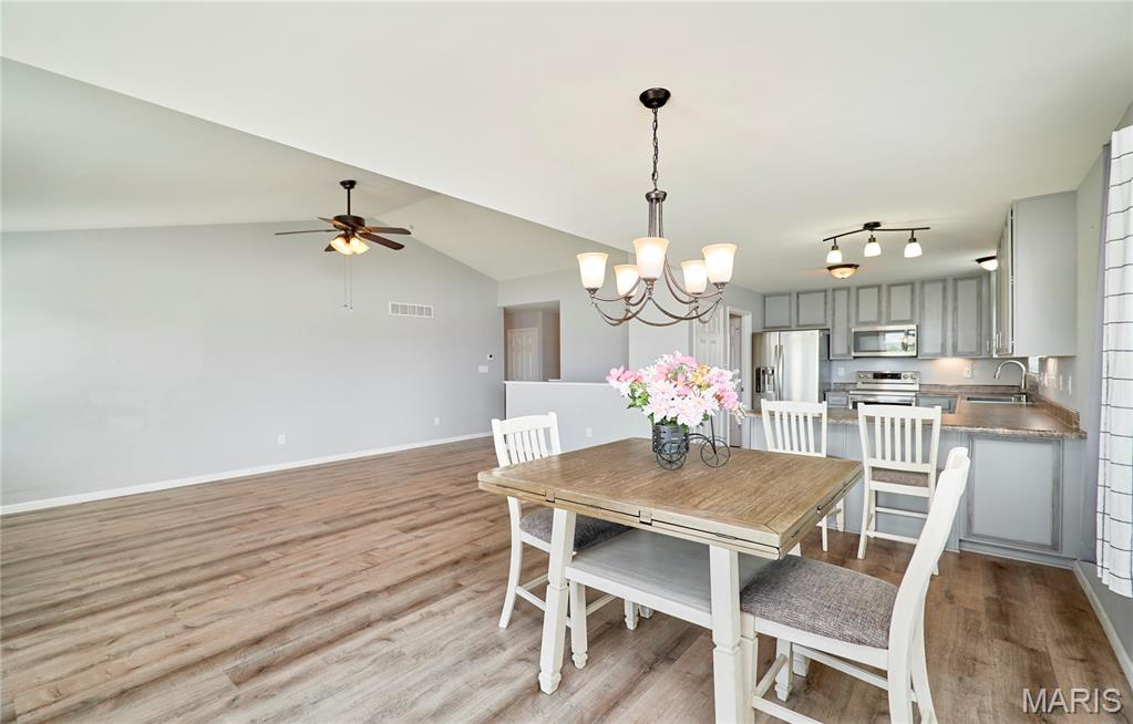 200 Limerick Avenue Property Photo 6