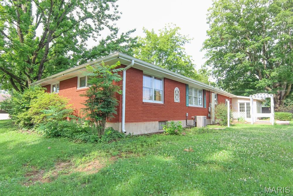 2518 Ford Drive Property Photo 6
