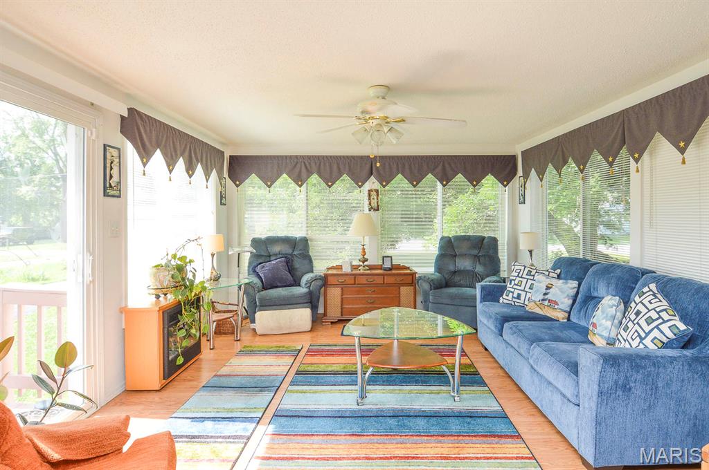 115 Sterling Property Photo 14
