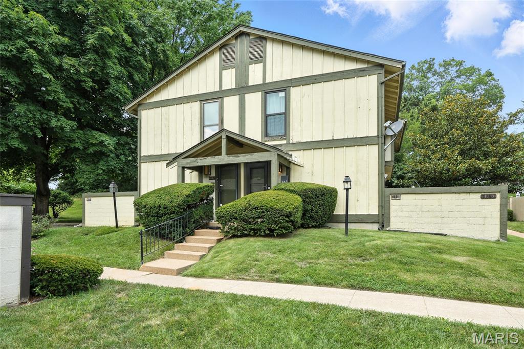 11177 Whispering Oaks Drive Property Photo 1