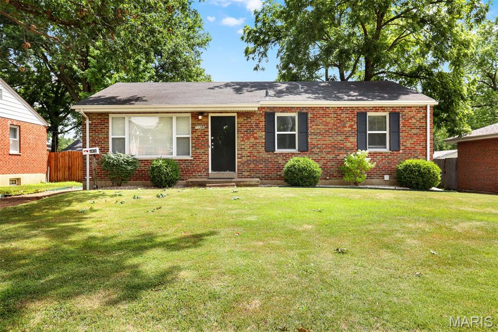 11380 Manchester Road Property Photo 1