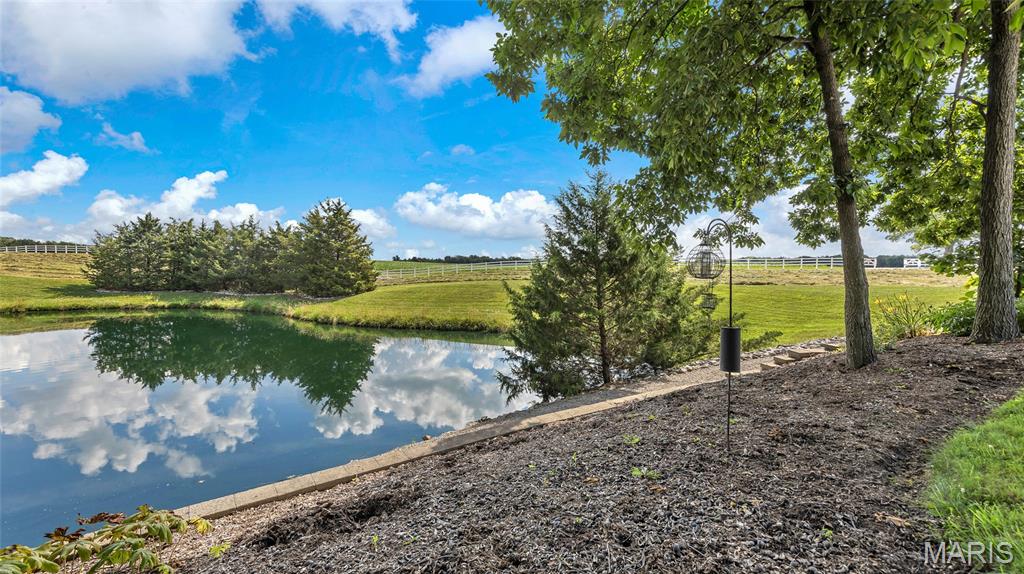 2950 Zingg Road Property Photo 3