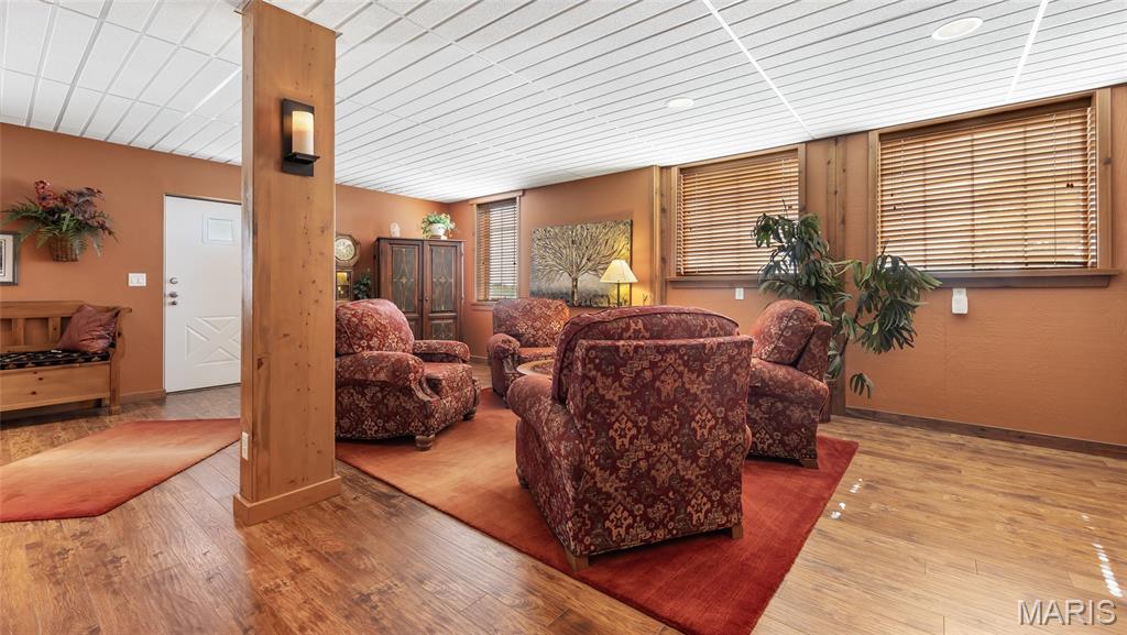 2950 Zingg Road Property Photo 12
