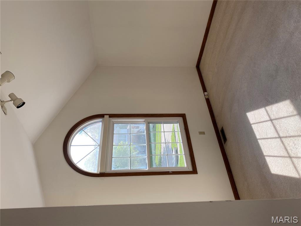 12020 Jacobson Court Property Photo 4