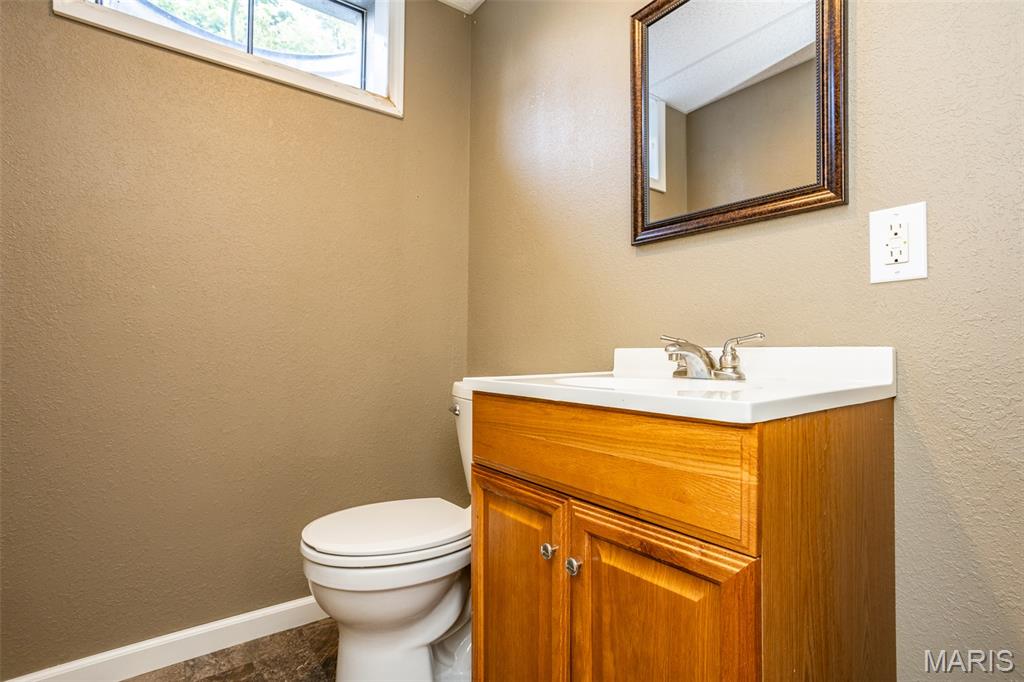 8113 Main Street Property Photo 32