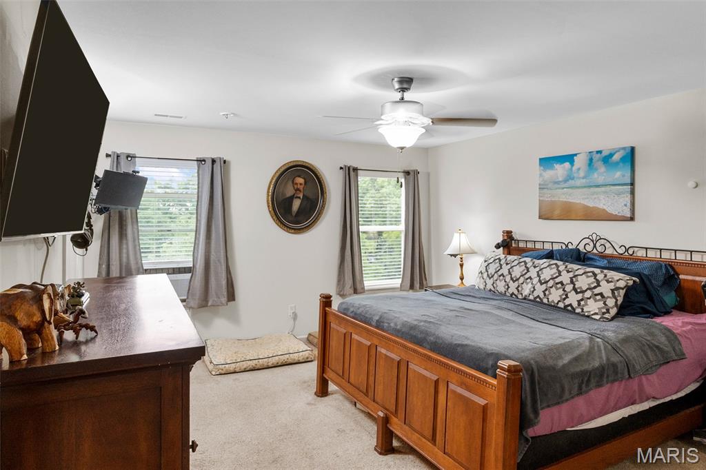 728 English Ivy Property Photo 7