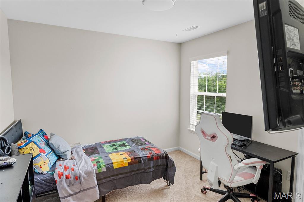 728 English Ivy Property Photo 10