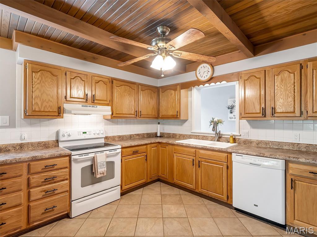 2503 Highway F Property Photo 40