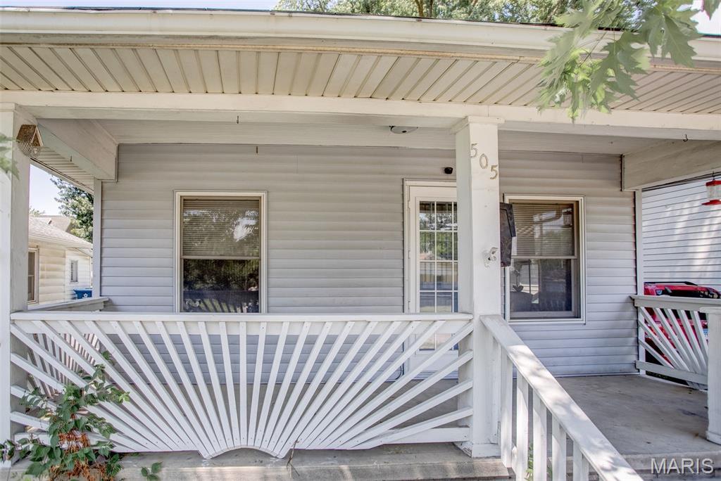 505 Stowell Avenue Property Photo 2