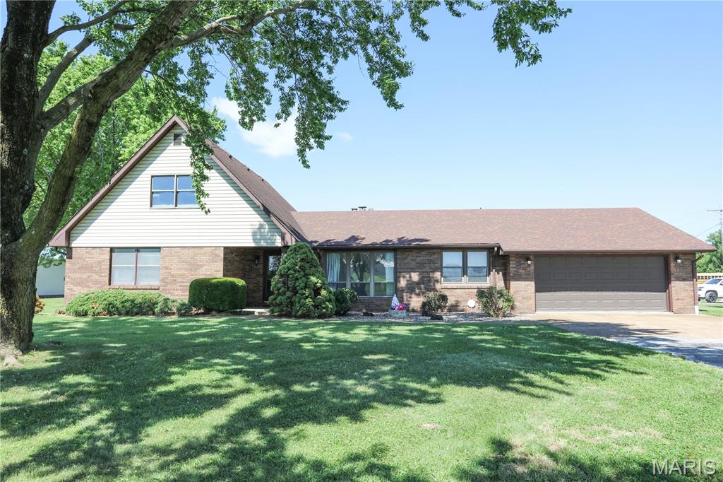 2613 Mockingbird Lane Property Photo 1