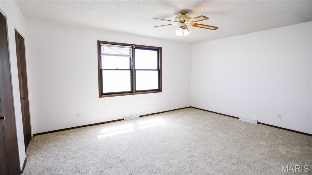 2613 Mockingbird Lane Property Photo 10