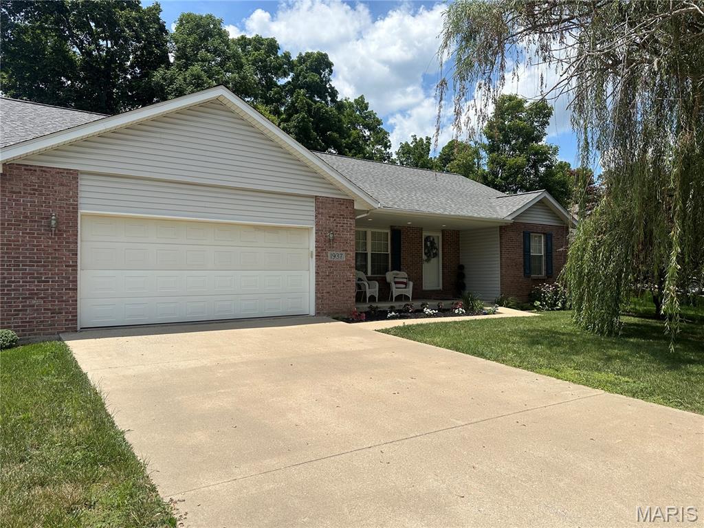 1937 Randol Drive Property Photo 1