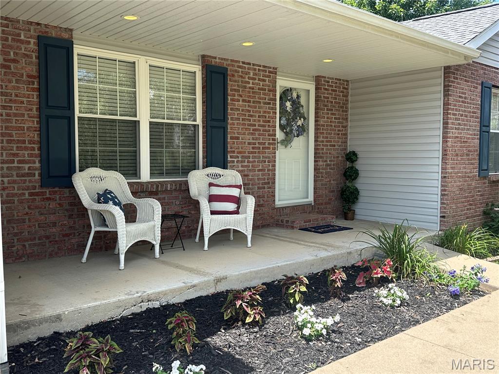 1937 Randol Drive Property Photo 2