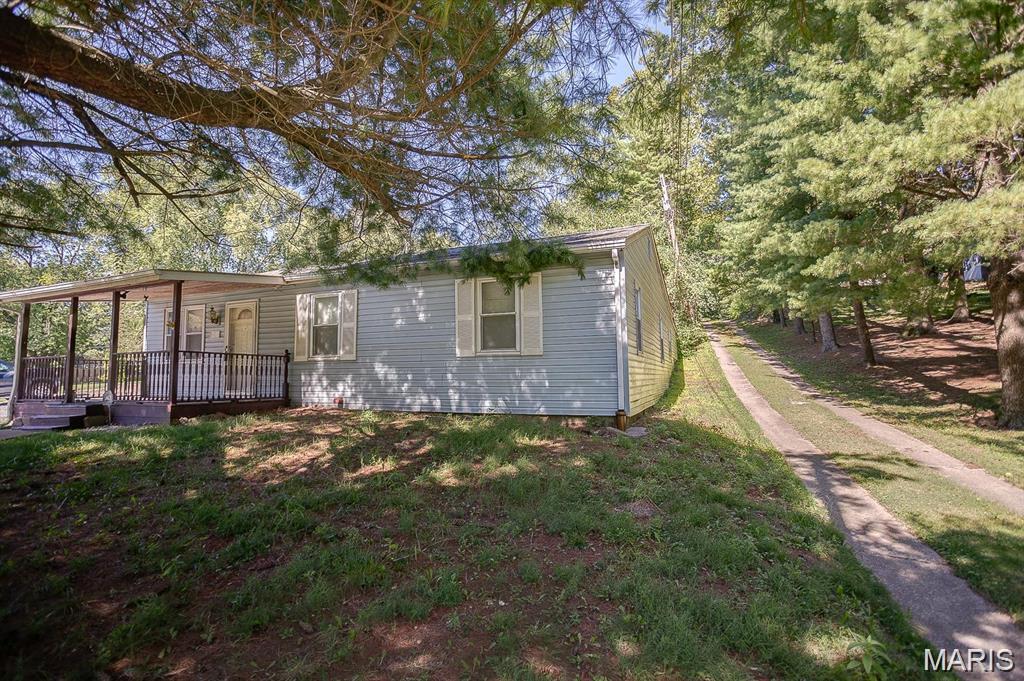 6511 Old Saint Louis Road Property Photo 3