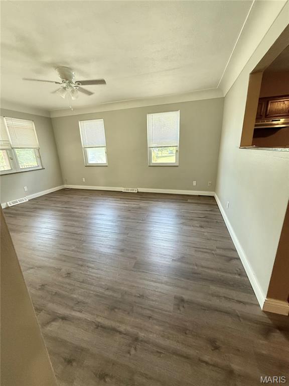 6511 Old Saint Louis Road Property Photo 6