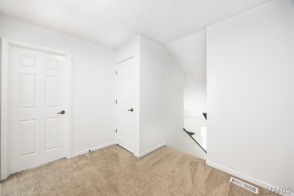 620 Moorland Circle Property Photo 18