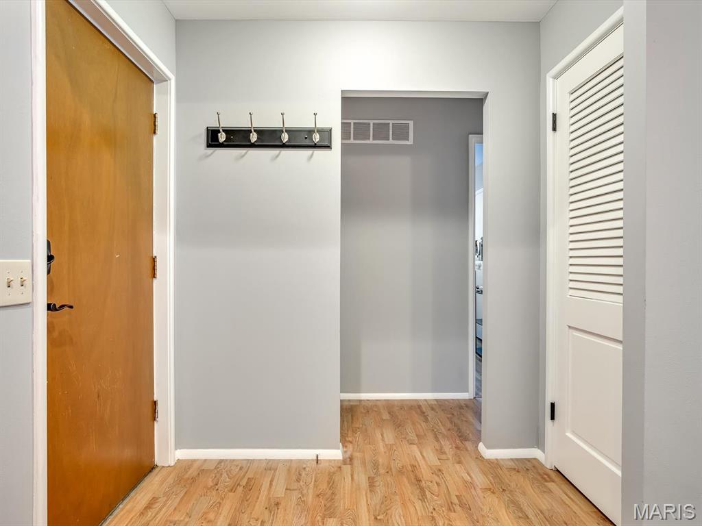 2810 Devonshire Drive Property Photo 3