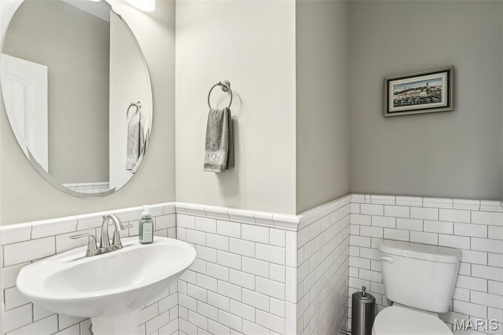 424 Cottage Grove Drive Property Photo 23