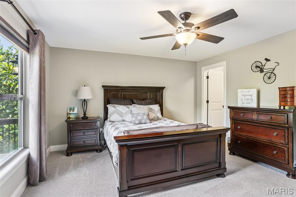 424 Cottage Grove Drive Property Photo 31
