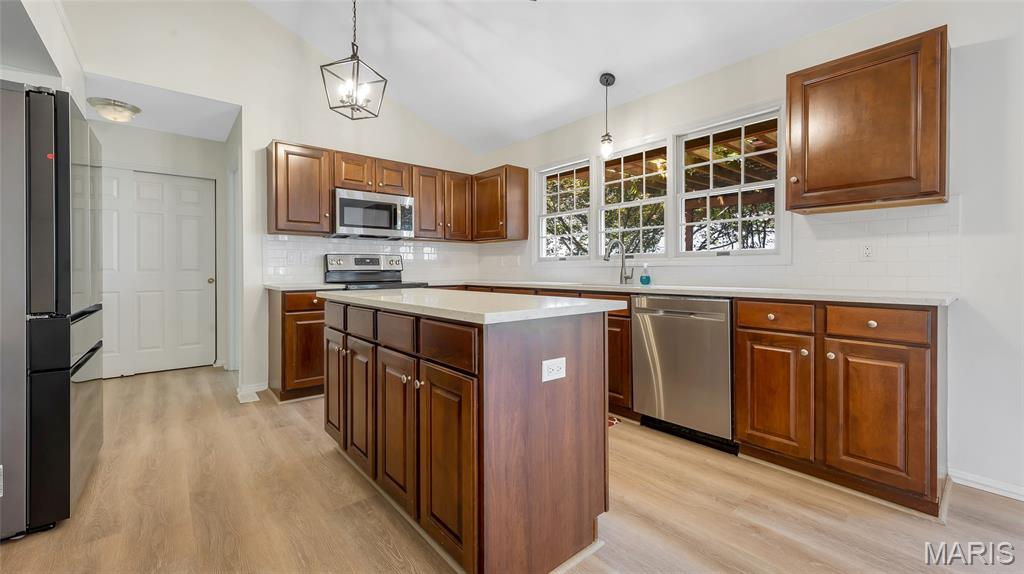 36 Thrasher Court Property Photo 18