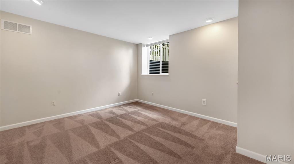 36 Thrasher Court Property Photo 38