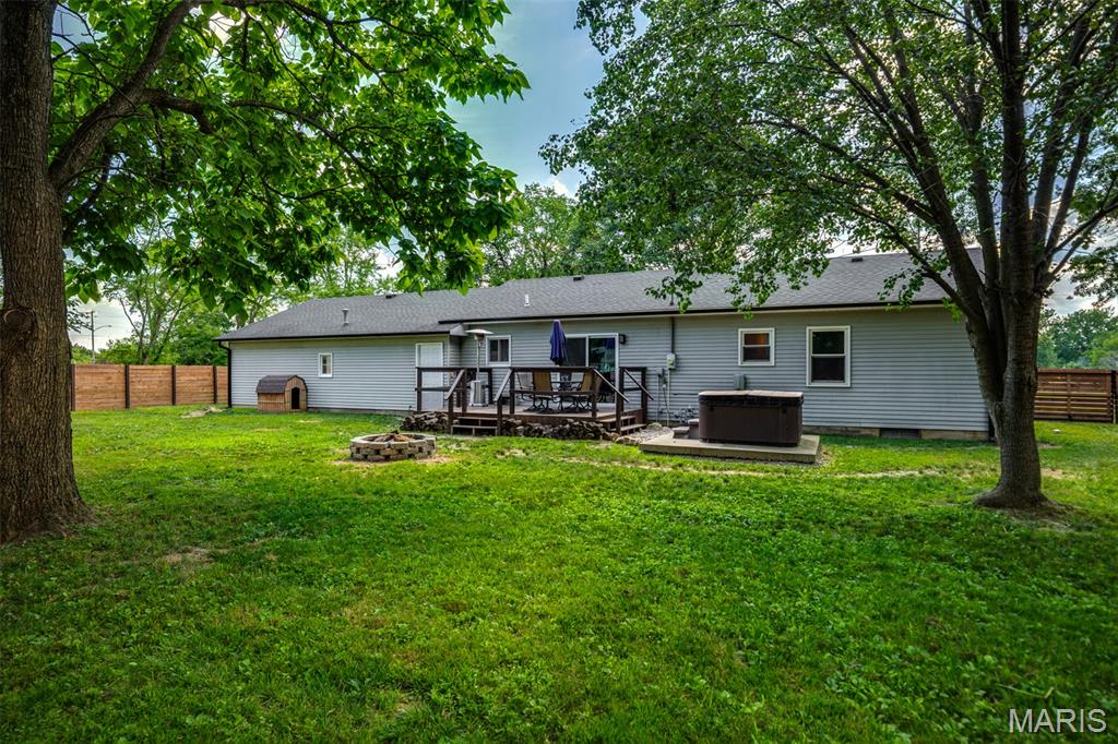 450 Sunny Lane Property Photo 18