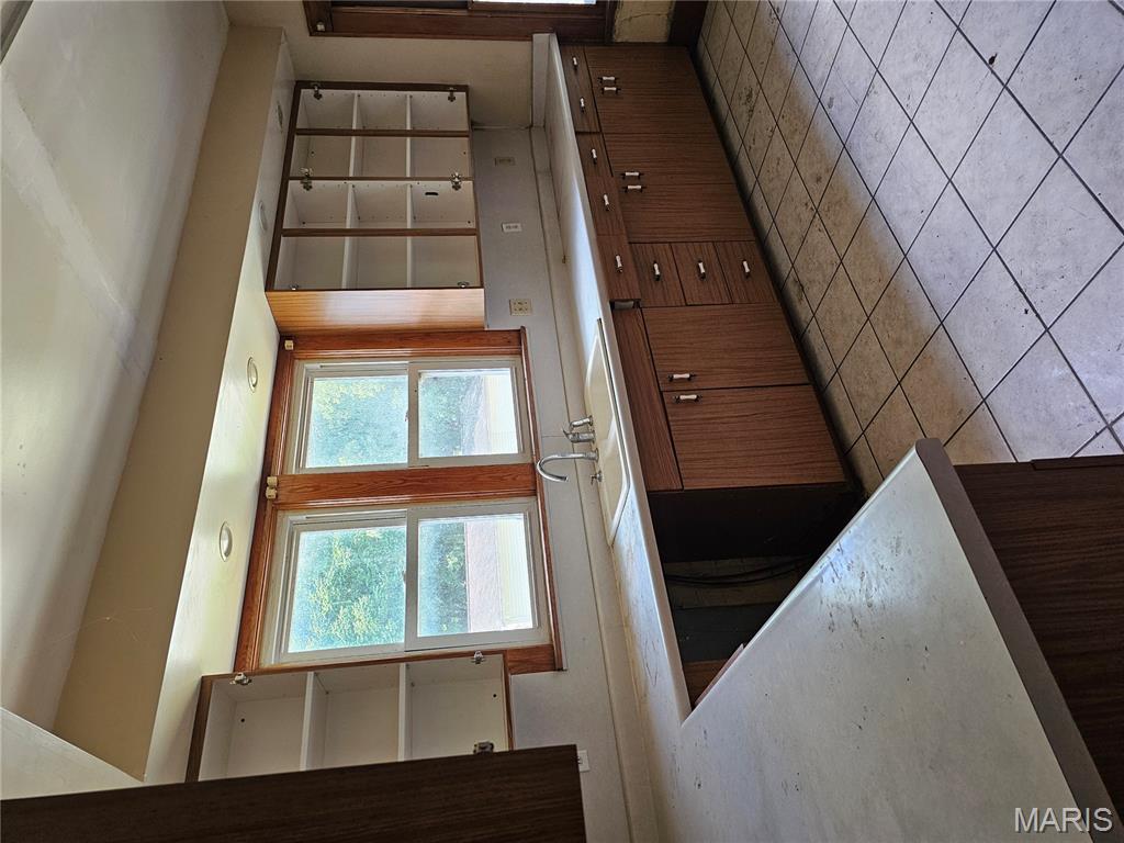 320 S Park Street Property Photo 18
