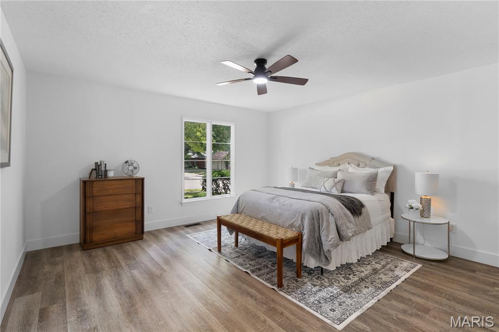 1618 Clock Tower Drive Property Photo 15