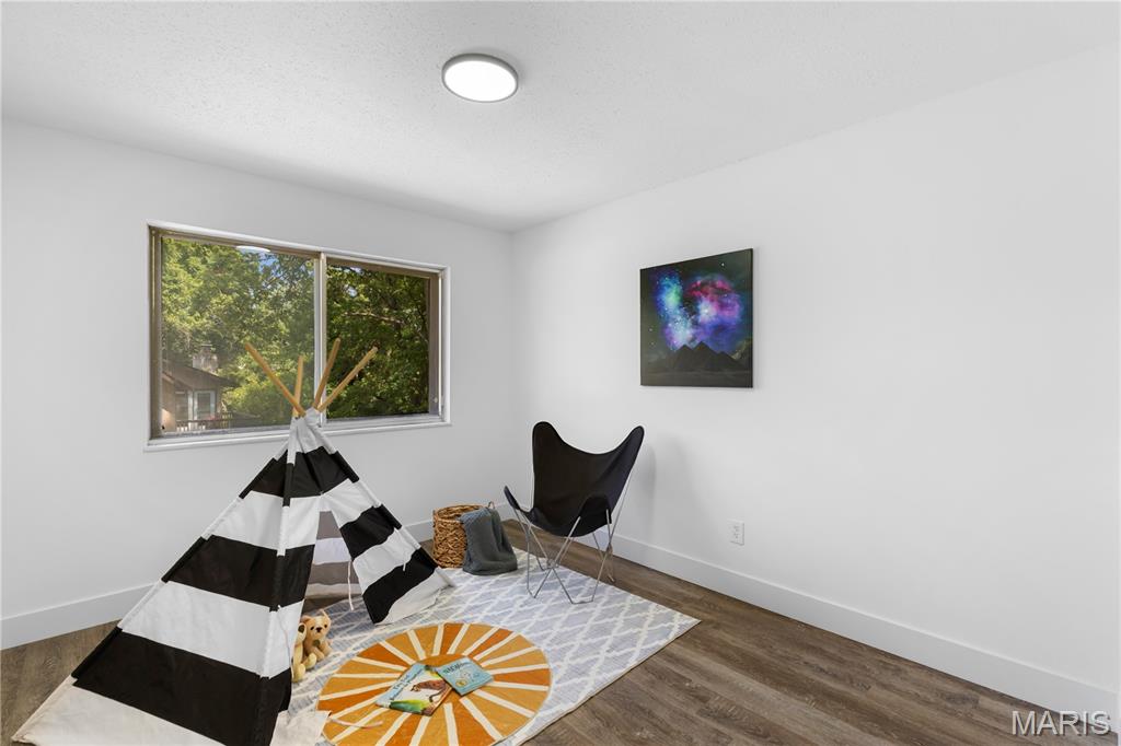 1618 Clock Tower Drive Property Photo 18