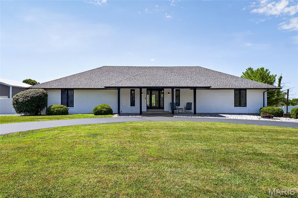 2097 Farris County Road Property Photo 1