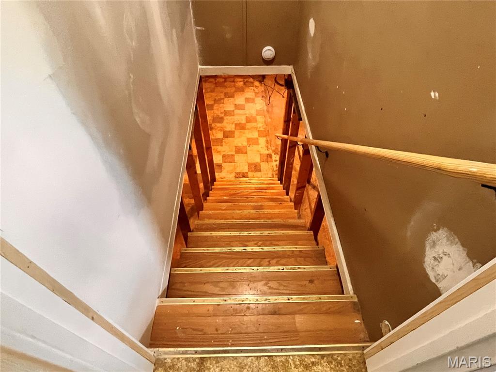 1927 Montgomery Street Property Photo 15