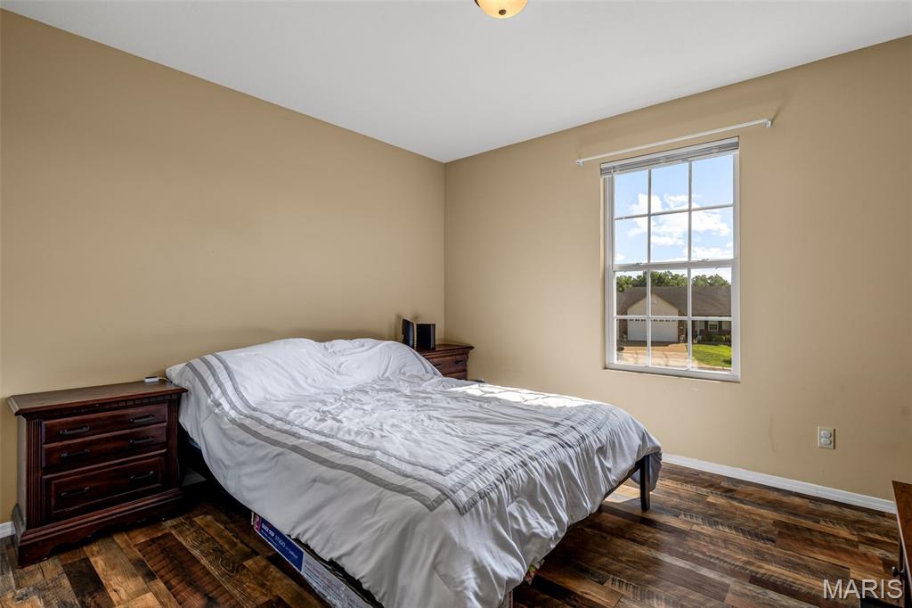 112 Killarney Court Property Photo 32