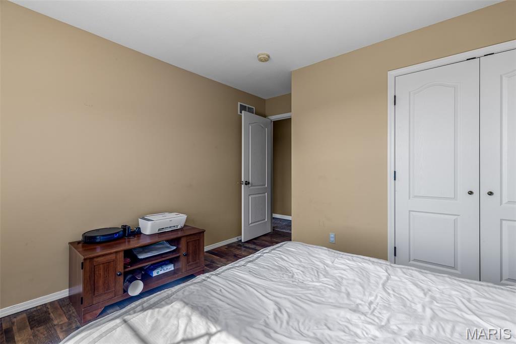 112 Killarney Court Property Photo 33