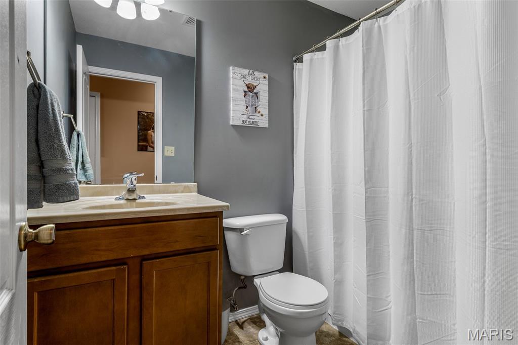 112 Killarney Court Property Photo 36